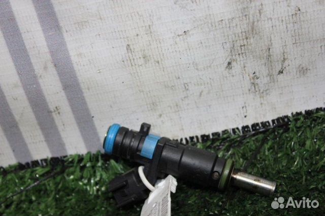 Форсунка топливная Chevrolet Aveo F16D4 A16XER