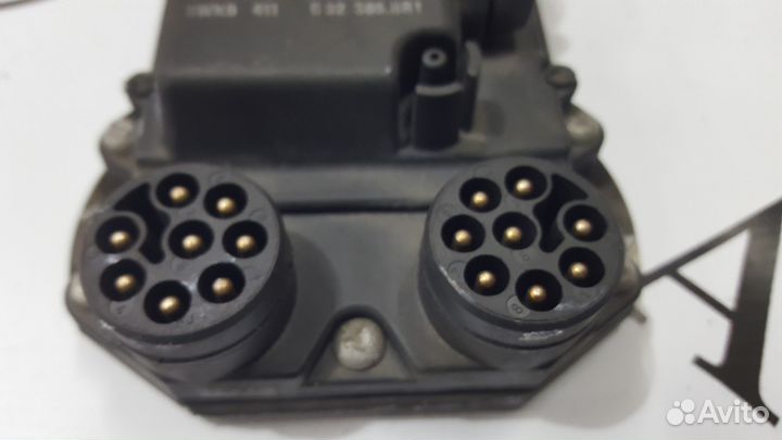 Блок управления зажиганием (коммутатор) W140