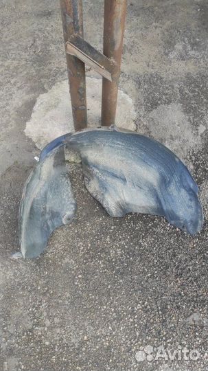 Подкрылок задний правый Nissan Note хэтчбек HR16DE