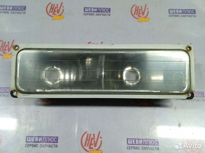 Подфарник правый Chevrolet Tahoe 1995г