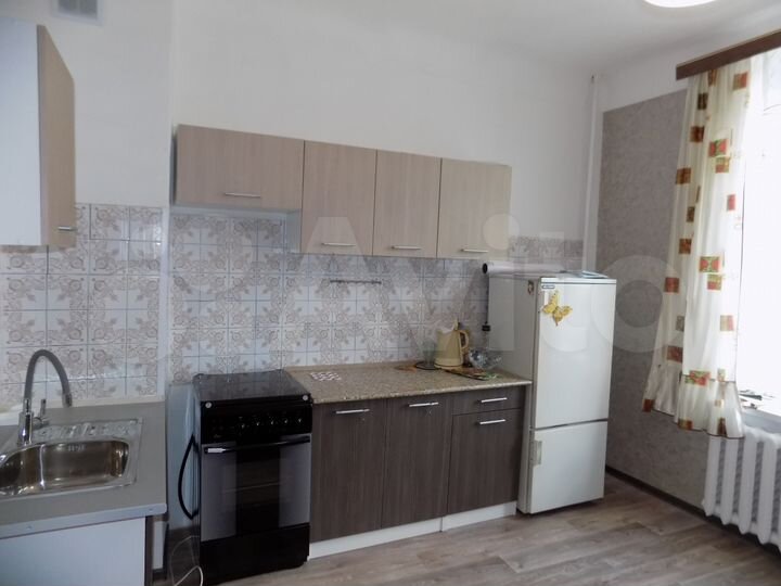 2-к. квартира, 63 м², 4/6 эт.