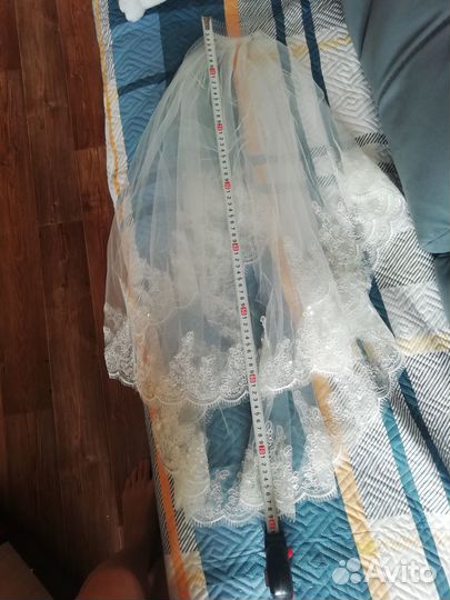 Свадебная фата новая,айвори, с паедками и гребнем