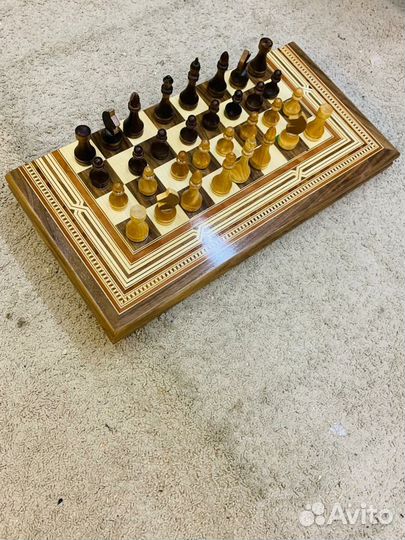 Шахматы нарды шашки 3 в 1 ручной работы