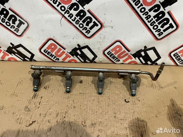 Форсунки топливные Nissan X-trail T30 2.5 QR25