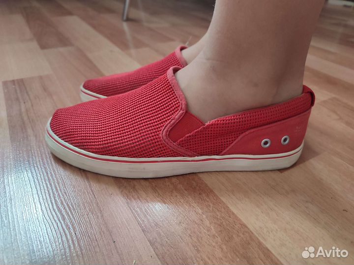 Обувь на девочку Zara 34-36-37 раз