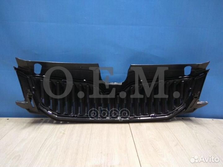 Решетка радиатора skoda octavia 3 A7 13-17 OEM3