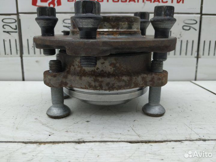 Ступица передняя Bmw 5 F10 N55B30A 2011