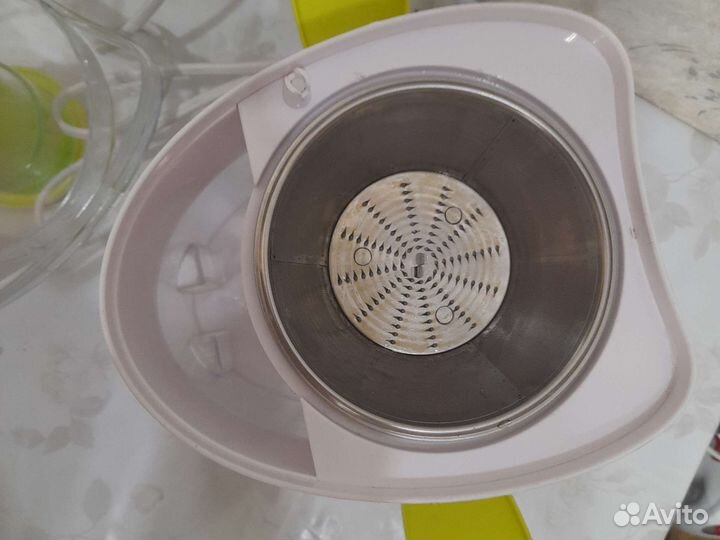 Соковыжималка Scarlett