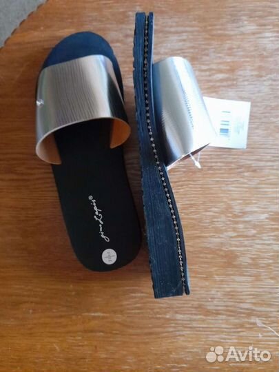 Шлепанцы женские 40 размер