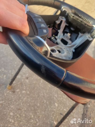 Руль Mitsubishi Pajero 4