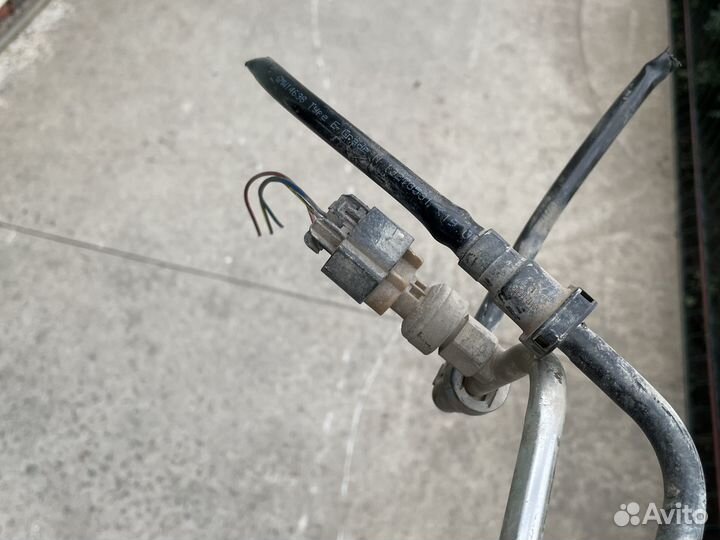 Топливная магистраль Opel insignia