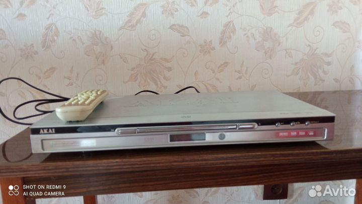 DVD плеер akai с пультом