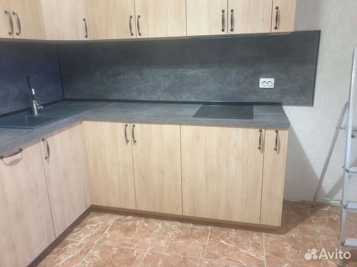 Сборка кухонь