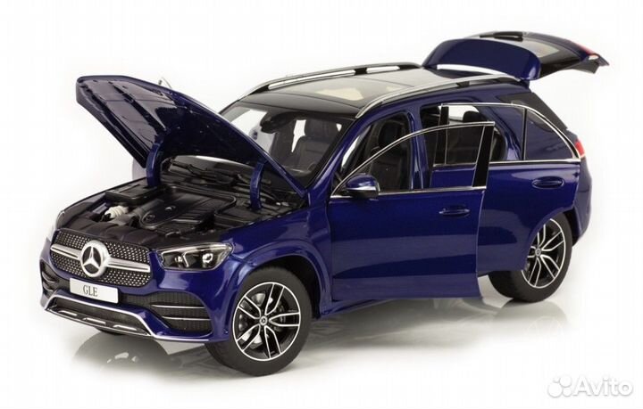 Модель Mercedes-Benz GLE AMG Line V167 1:18