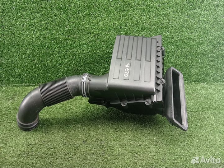 Корпус воздушного фильтра Audi S3 8V