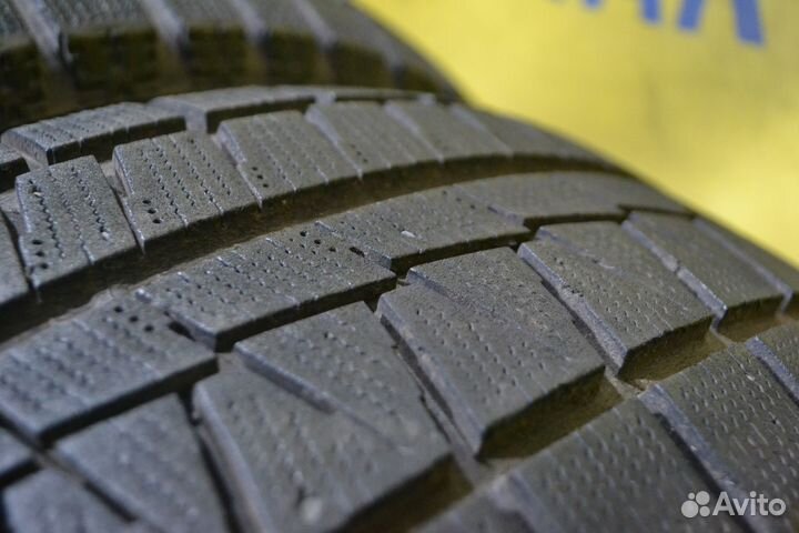 Bridgestone Blizzak Revo GZ 205/55 R16