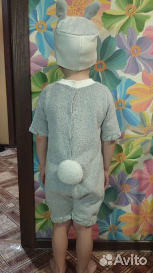 Новогодний костюм зайчика