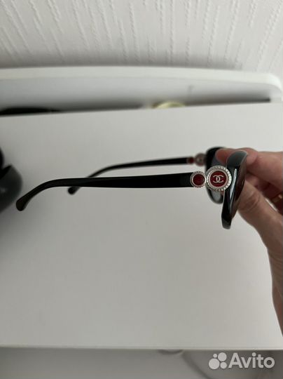 Солнечные очки chanel