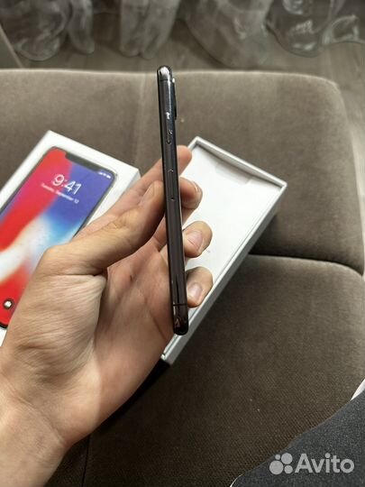 Телефон iPhone x 64 gb