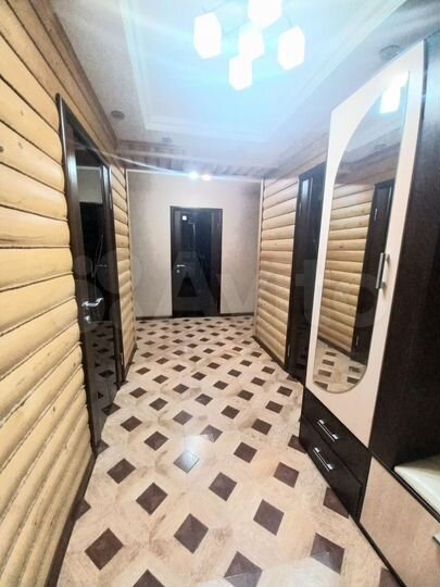 3-к. квартира, 755 м², 1/5 эт.