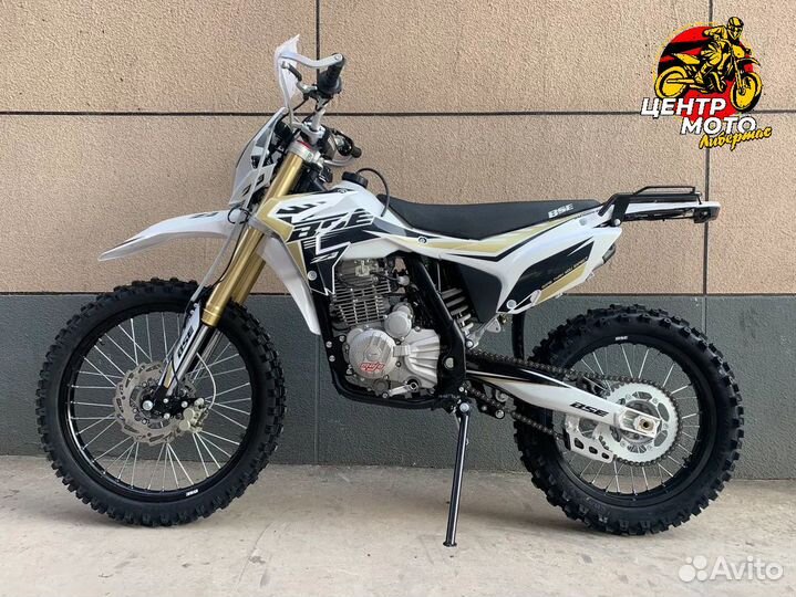 Мотоцикл BSE Z3 2.0 21/18 (белый-золотой) без птс