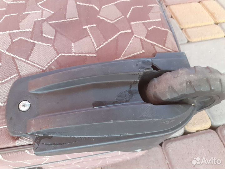 Чемодан на колесах бу большой