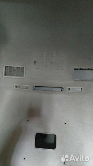 Обшивка потолка Toyota Hiace 2005