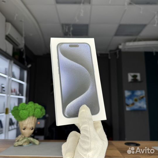 iPhone 15 Pro, 256 ГБ