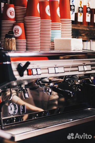 Бариста, шеф-бариста, кассир