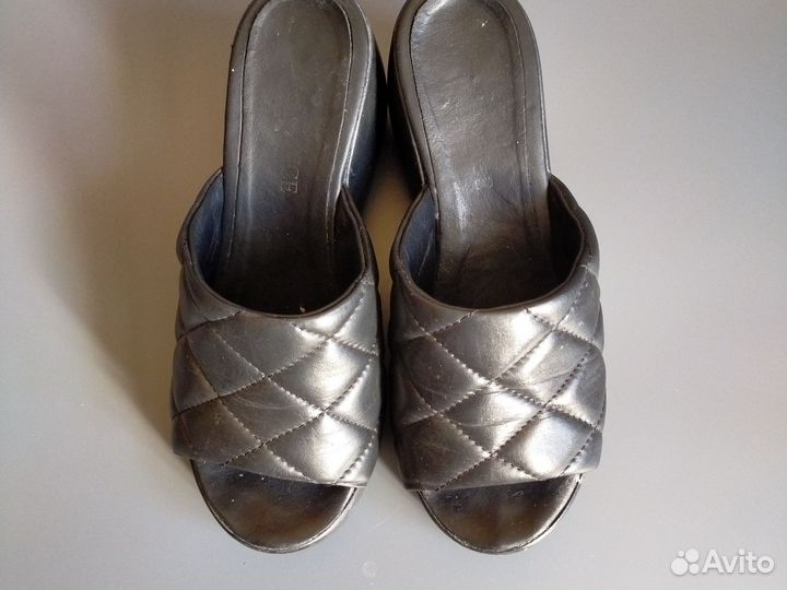 Сабо 38 размер на горке на танкетке