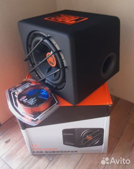 Сабвуфер JBL активный 1200w