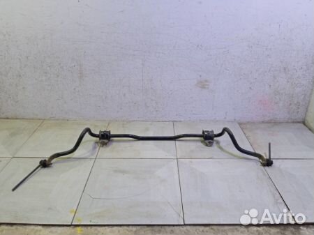 Стабилизатор передний