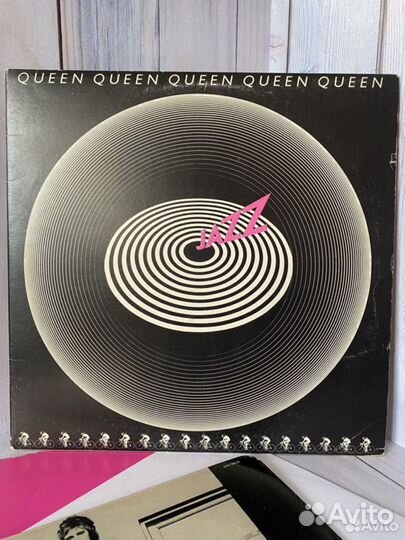 LP-Queen 