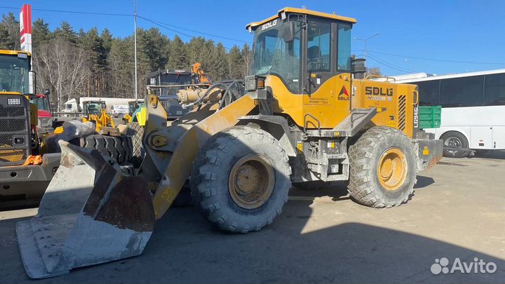Фронтальный погрузчик SDLG (LGCE) L946H, 2020
