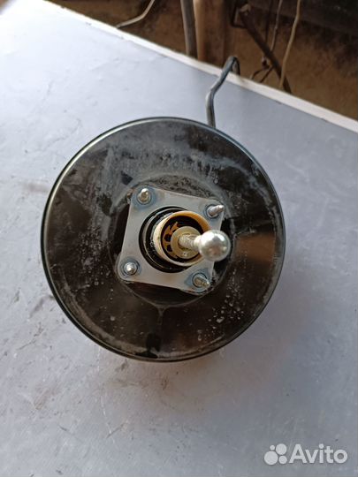 Вакуумный усилитель тормозов Skoda Rapid