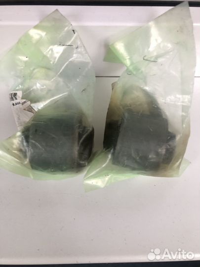 Саленблоки задней цапфы на Шевролет Эпика