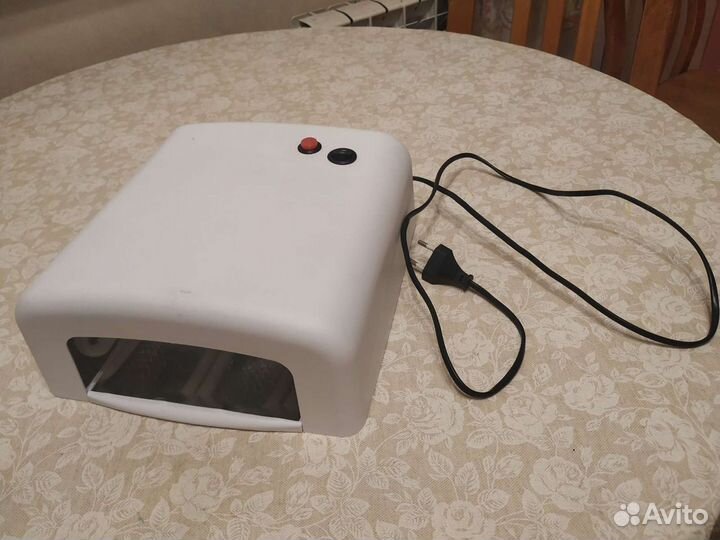 Лампа для маникюра