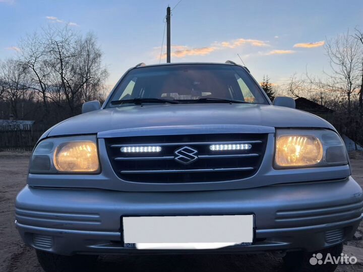 Suzuki Grand Vitara 2.5 AT, 1999, 300 000 км