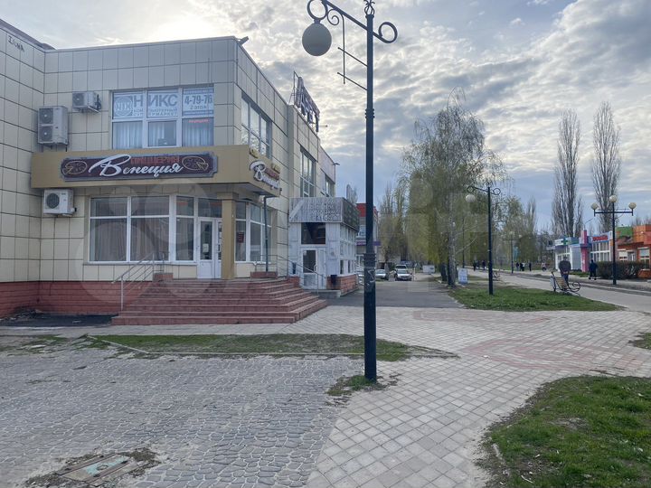 Торговая площадь, 215 м²