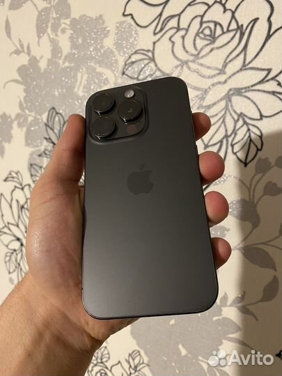 iPhone 15 Pro, 256 ГБ