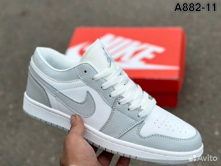 Кроссовки Nike Air Jordan 1