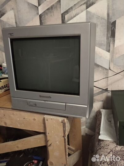 Телевизор panasonic 14