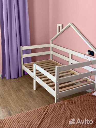 Кроватка для малыша Терем Инк из натурального дере