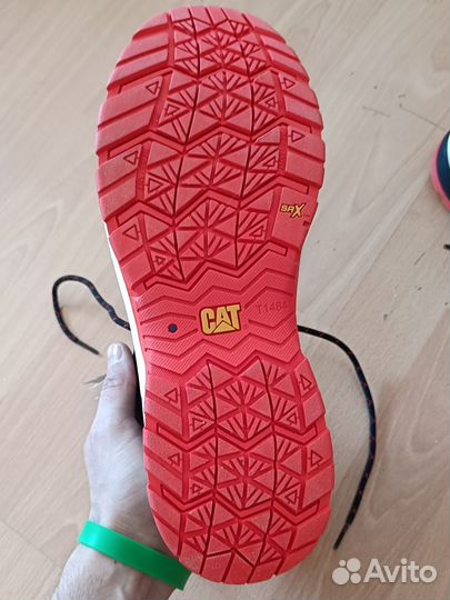 Кроссовки caterpillar р.42