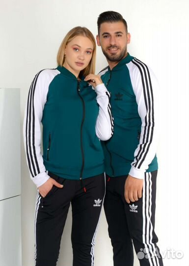 Спортивный костюмы