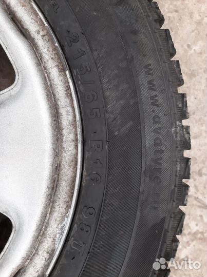 Avatyre Agressor 215/65 R16