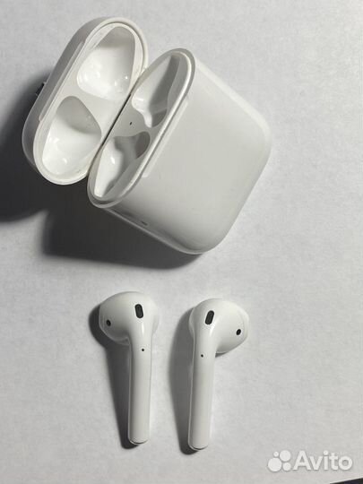 Apple AirPods 1 Оригинал