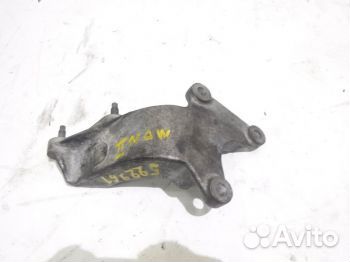 Кронштейн двигателя Форд