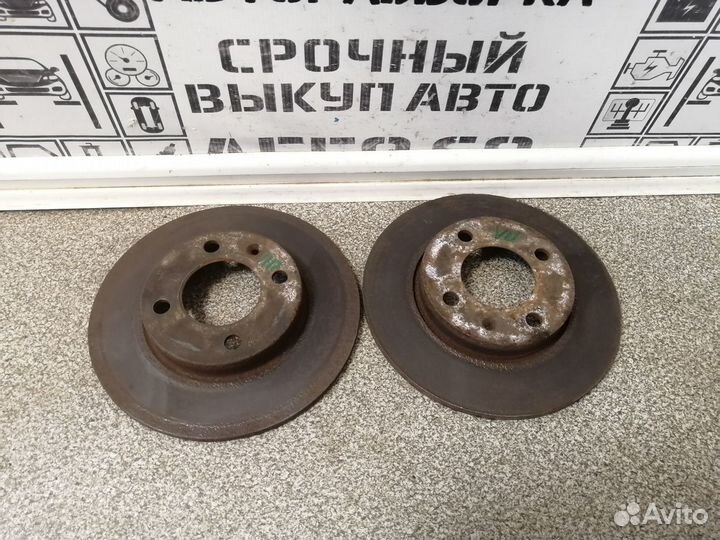 Диск тормозной передний для VW Golf 2 / Jetta 2