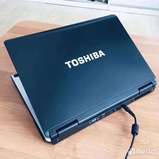 Toshiba Satellite L40-14b